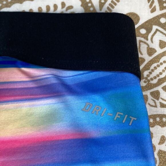 Nike Pro Rainbow Biker Short / Size-Small - Picture 4 of 7